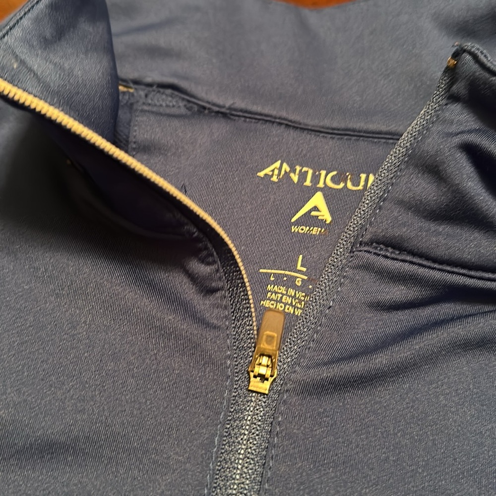 Cubs Pullover - image 2